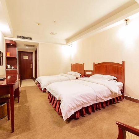 Guangzhou Junshan Hotel - Shuttle Bus For Canton Fair Kültér fotó