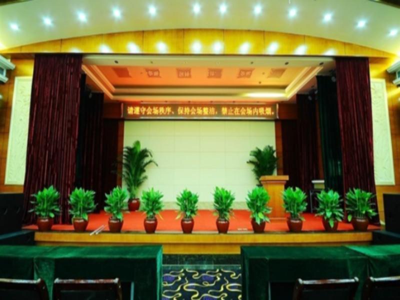 Guangzhou Junshan Hotel - Shuttle Bus For Canton Fair Kültér fotó