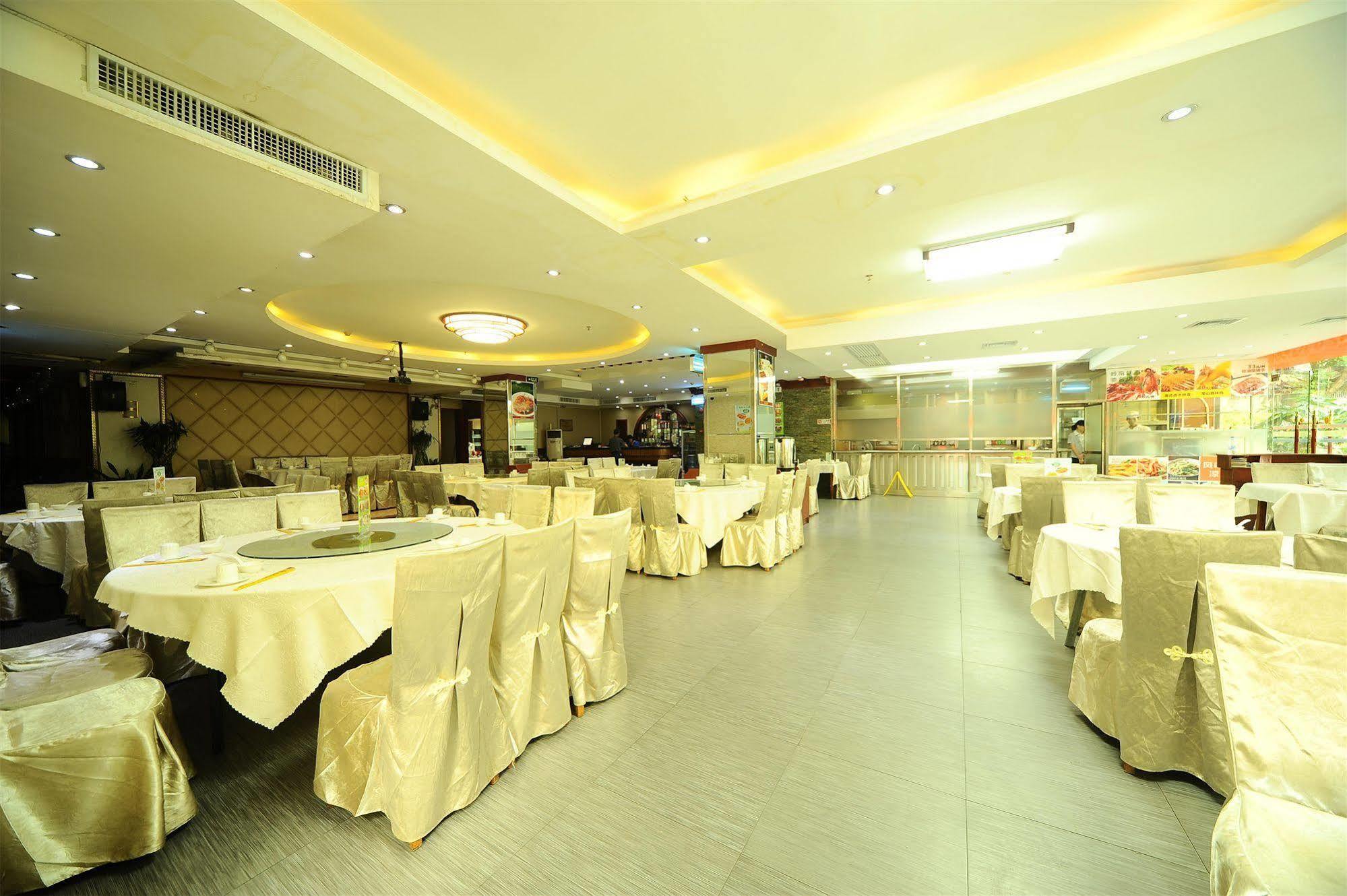 Guangzhou Junshan Hotel - Shuttle Bus For Canton Fair Kültér fotó