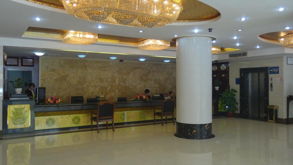 Guangzhou Junshan Hotel - Shuttle Bus For Canton Fair Kültér fotó