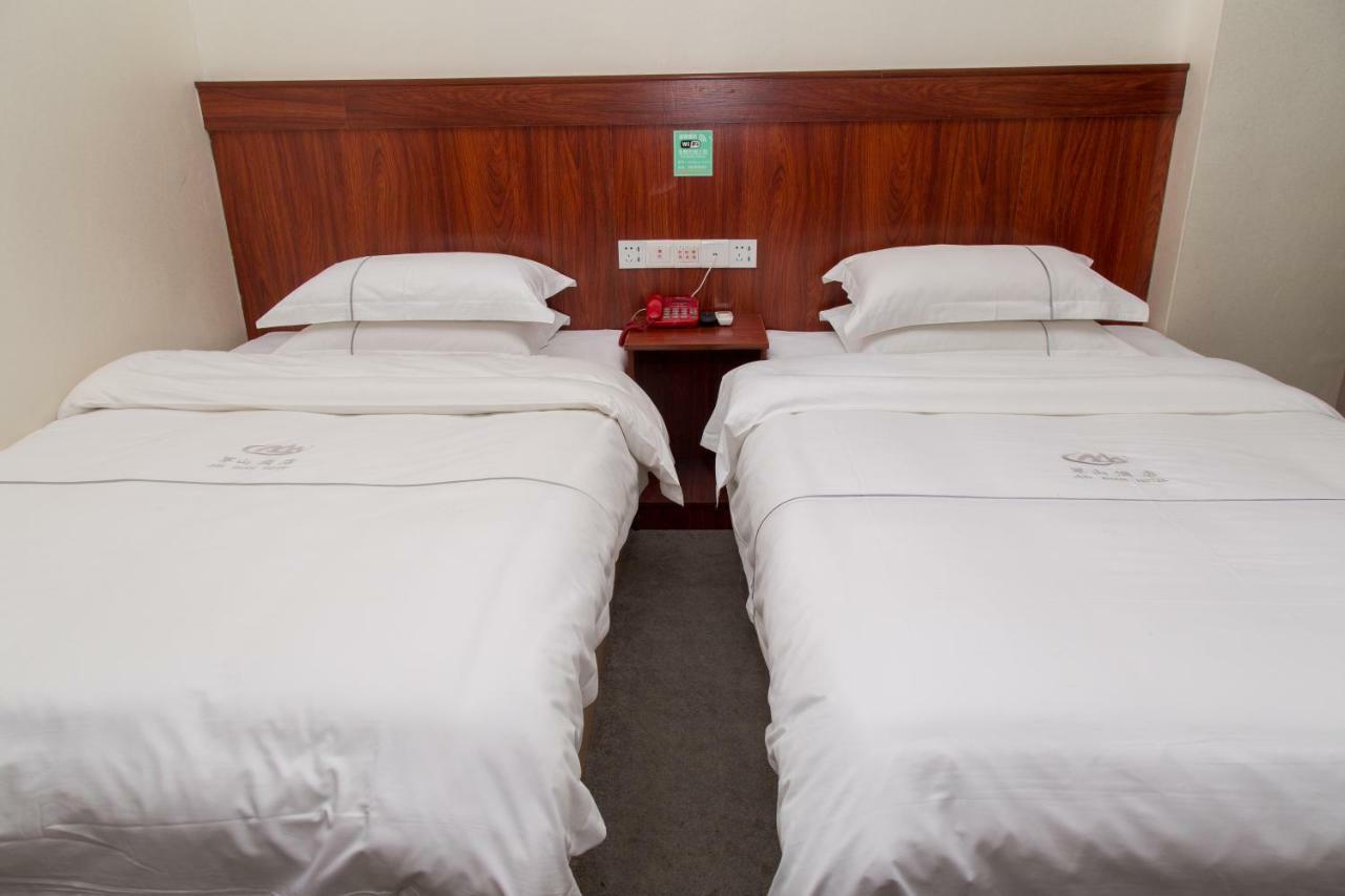 Guangzhou Junshan Hotel - Shuttle Bus For Canton Fair Kültér fotó