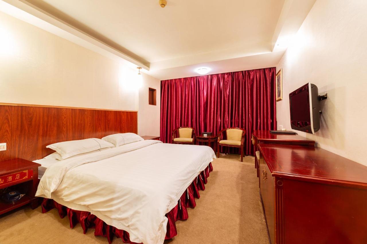 Guangzhou Junshan Hotel - Shuttle Bus For Canton Fair Kültér fotó
