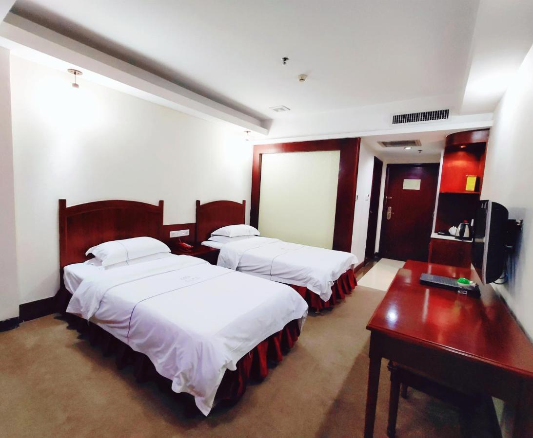 Guangzhou Junshan Hotel - Shuttle Bus For Canton Fair Kültér fotó